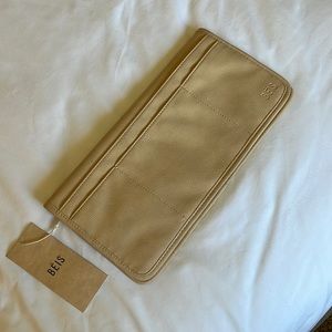 Beis Airplane Back Organizer bag